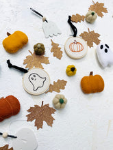 Load image into Gallery viewer, Halloween Collection Spooky Ghost or Pumpkin Mini Hoop
