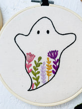 Load image into Gallery viewer, Floral ‘Boo’ Ghost